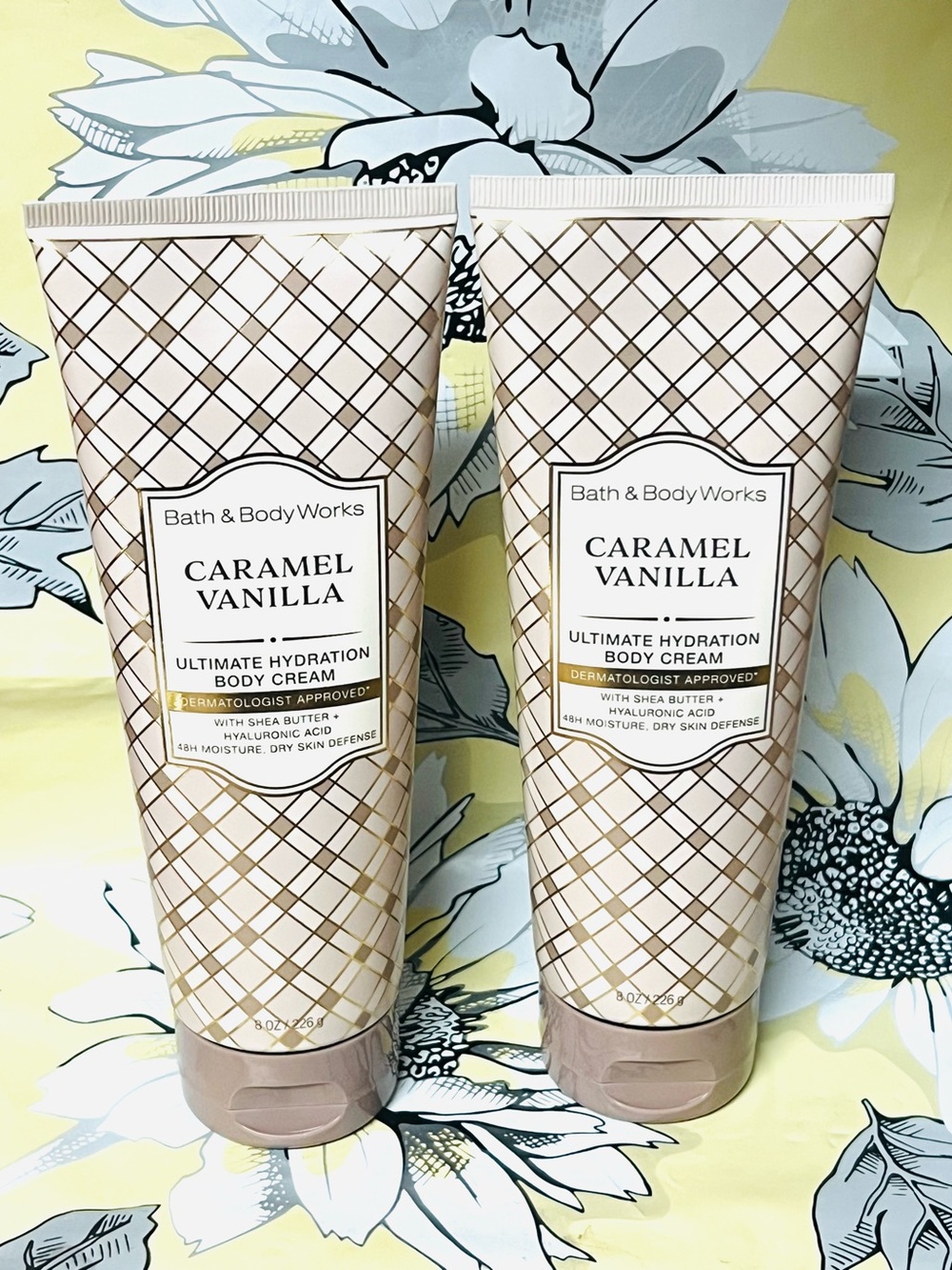 Bath & Body Works Caramel Vanilla Ultimate Hydration Body Cream 8 oz Set of 2